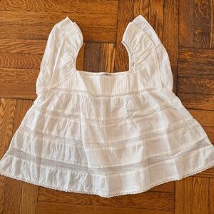 NWOT Abercrombie and Fitch Top — L